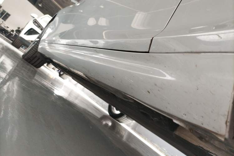 Used NETA S Shooting Brake 2024 Pure Electric 510 Pro Edition Right Side Sill