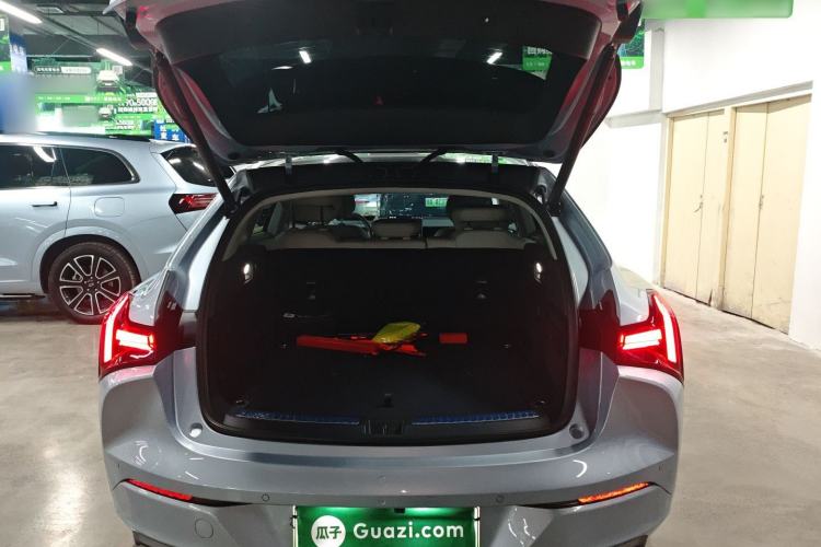 Used NETA S Shooting Brake 2024 Range-Extended 300 Standard Edition Trunk