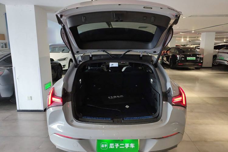 Used NETA S Shooting Brake 2024 Range-Extended 300 Standard Edition Trunk
