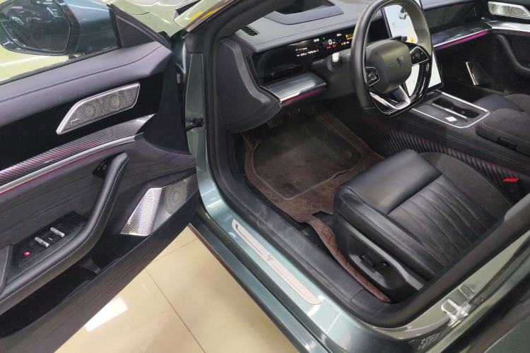 Used NETA S Shooting Brake 2024 Range-Extended 300 Pro Edition Driver Seat