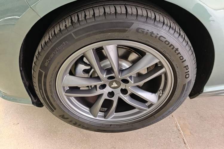Used NETA S Shooting Brake 2024 Range-Extended 300 Standard Edition Exterior 4