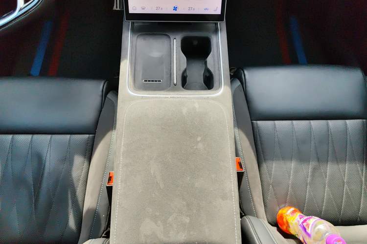 Used NETA S Shooting Brake 2024 Range-Extended 300 Pro Edition Gear Lever