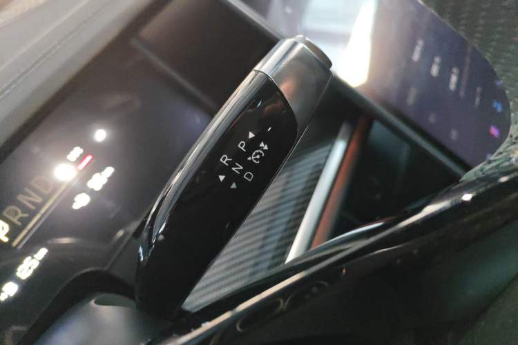 Used NETA S Shooting Brake 2024 Range-Extended 300 Pro Edition Gear Lever