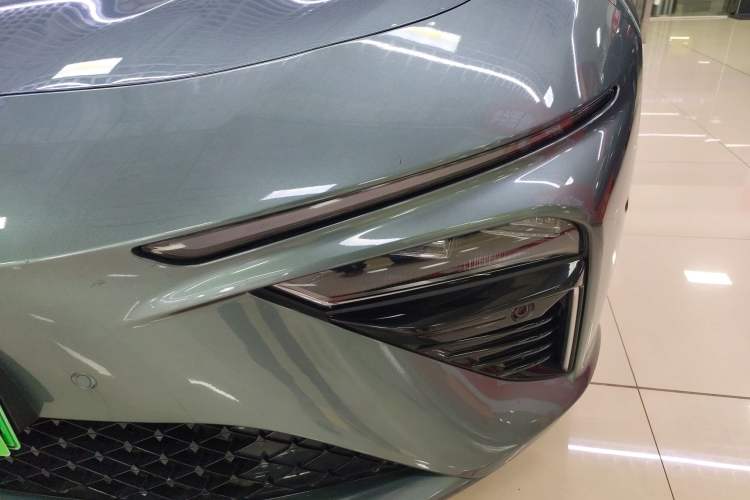 Used NETA S Shooting Brake 2024 Range-Extended 300 Pro Edition Left Front Headlight