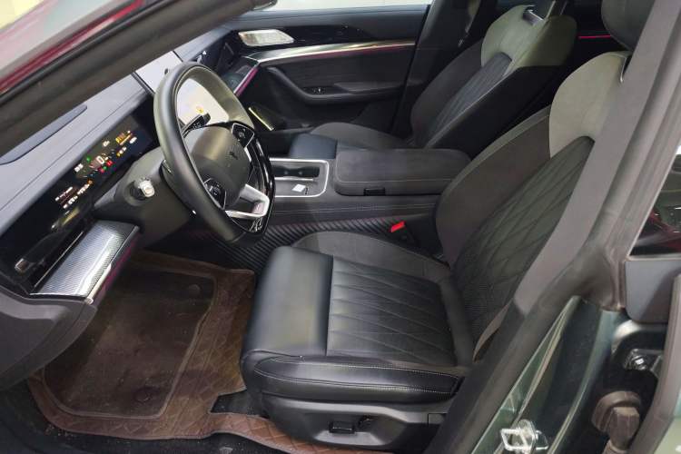 Used NETA S Shooting Brake 2024 Range-Extended 300 Pro Edition Left Front Seat