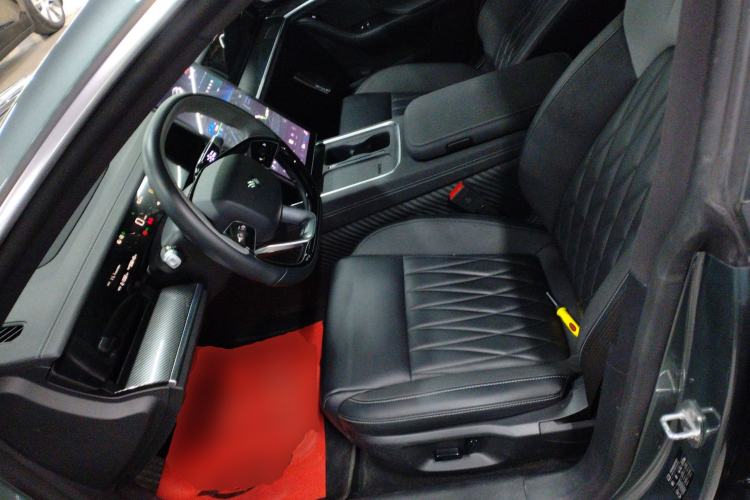 Used NETA S Shooting Brake 2024 Range-Extended 300 Standard Edition Left Front Seat