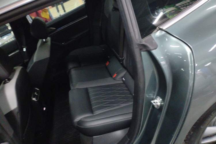 Used NETA S Shooting Brake 2024 Range-Extended 300 Standard Edition Left Rear Seat