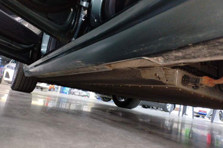 Used NETA S Shooting Brake 2024 Range-Extended 300 Standard Edition Left Side Sill