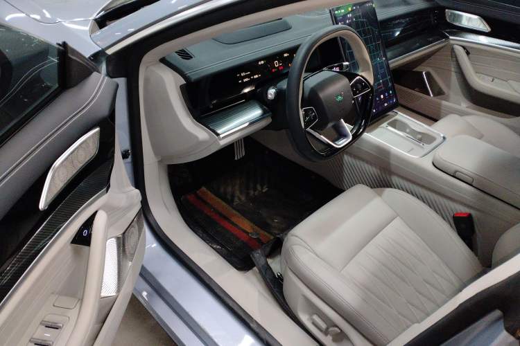 Used NETA S Shooting Brake 2024 Range-Extended 300 Standard Edition Driver Seat