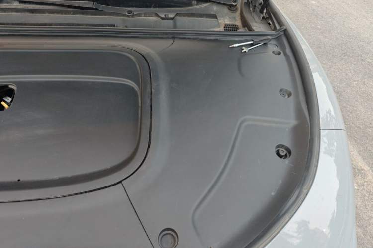 Used NETA S Shooting Brake 2024 Range-Extended 300 Pro Edition Engine Bay Left