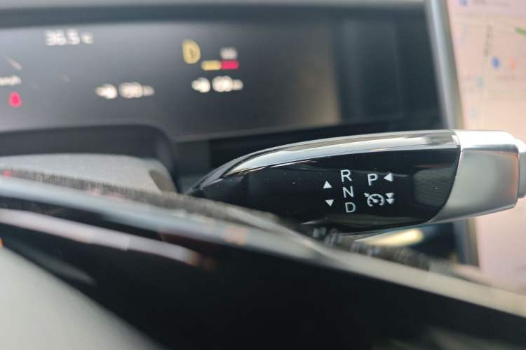 Used NETA S Shooting Brake 2024 Range-Extended 300 Pro Edition Gear Lever