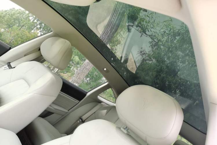 Used NETA S Shooting Brake 2024 Pure Electric 510 Standard Edition Headliner