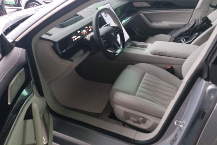 Used NETA S Shooting Brake 2024 Range-Extended 300 Standard Edition Interior 3