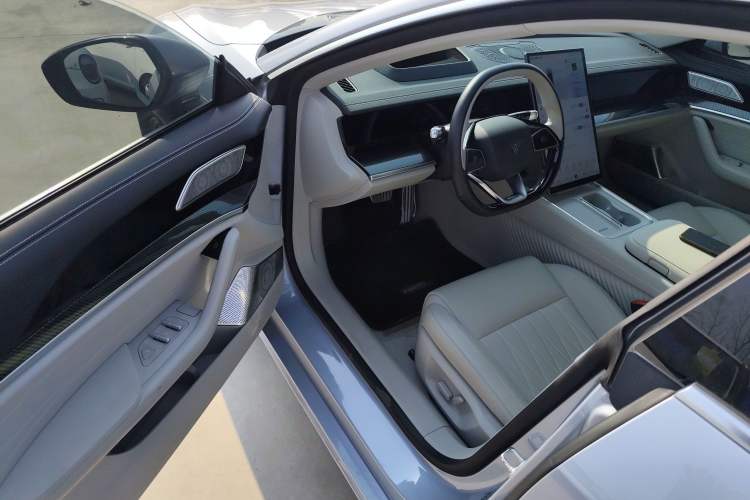 Used NETA S Shooting Brake 2024 Range-Extended 300 Standard Edition Interior 3