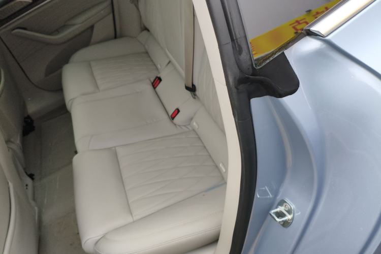 Used NETA S Shooting Brake 2024 Pure Electric 510 Standard Edition Interior 4