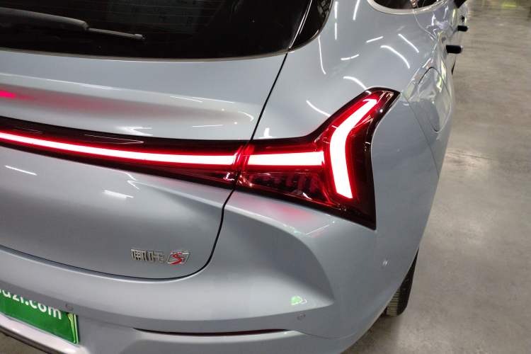 Used NETA S Shooting Brake 2024 Range-Extended 300 Standard Edition Right Rear Taillight