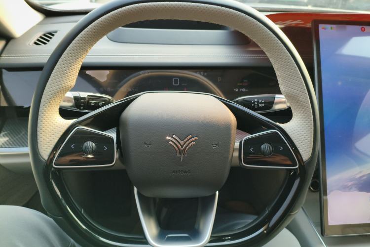 Used NETA S Shooting Brake 2024 Pure Electric 510 Standard Edition Steering Wheel