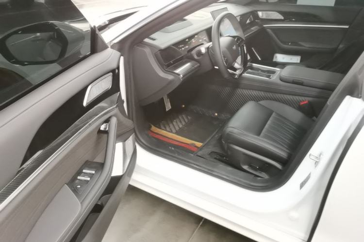 Used NETA S Shooting Brake 2024 Range-Extended 300 Standard Edition Driver Seat