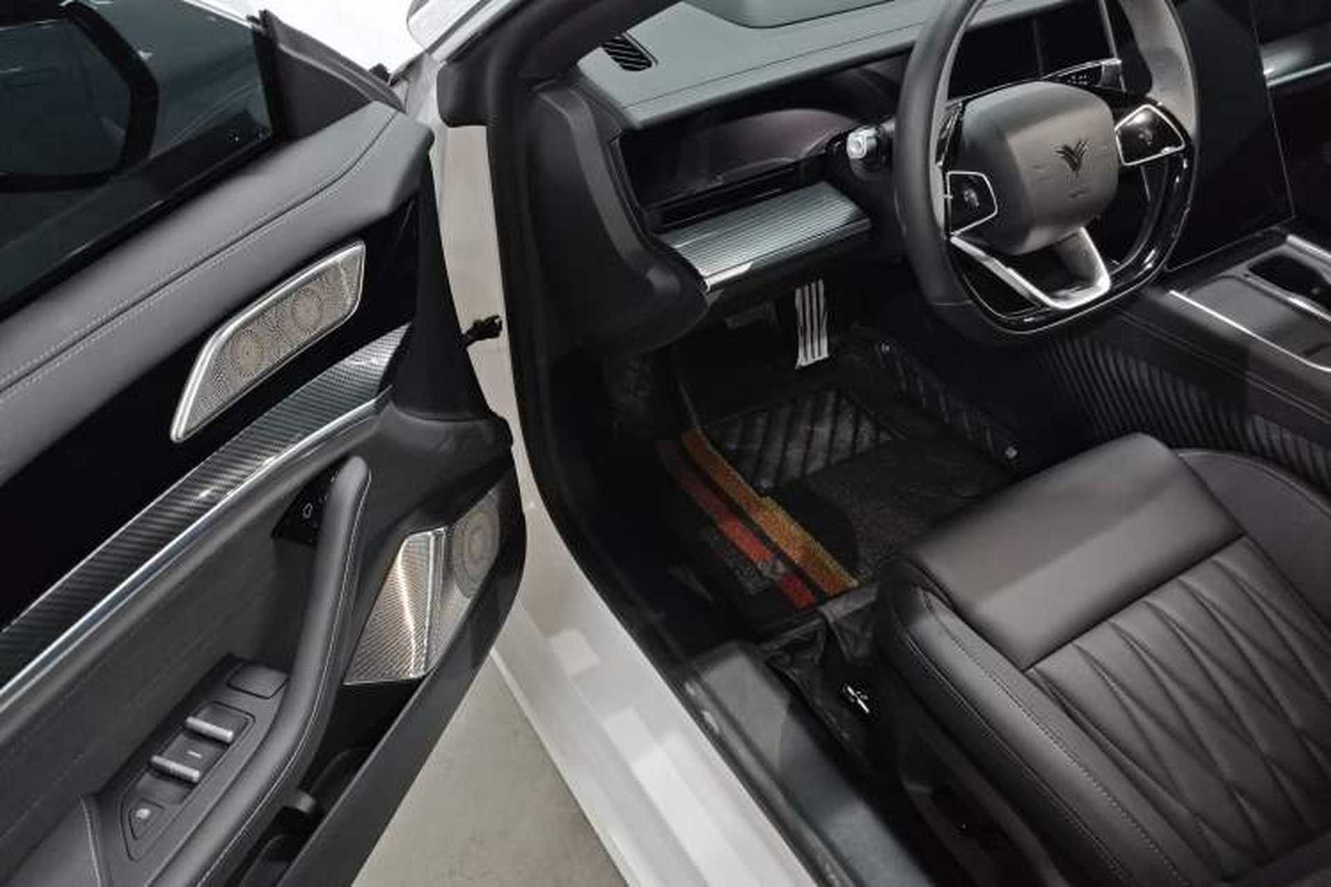 Used NETA S Shooting Brake 2024 Range-Extended 300 Standard Edition Driver Seat