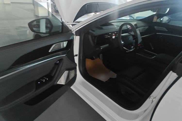 Used NETA S Shooting Brake 2024 Range-Extended 300 Standard Edition Driver Seat