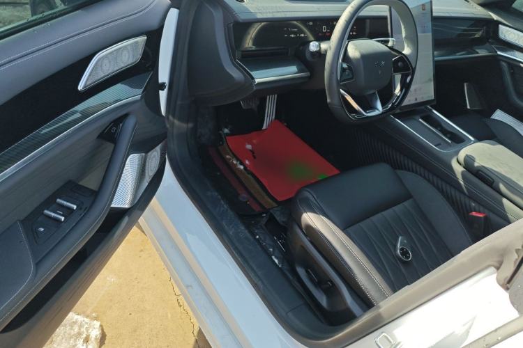 Used NETA S Shooting Brake 2024 Range-Extended 300 Standard Edition Driver Seat