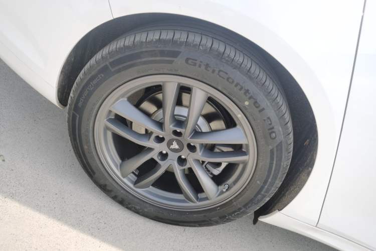 Used NETA S Shooting Brake 2024 Range-Extended 300 Standard Edition Exterior 4