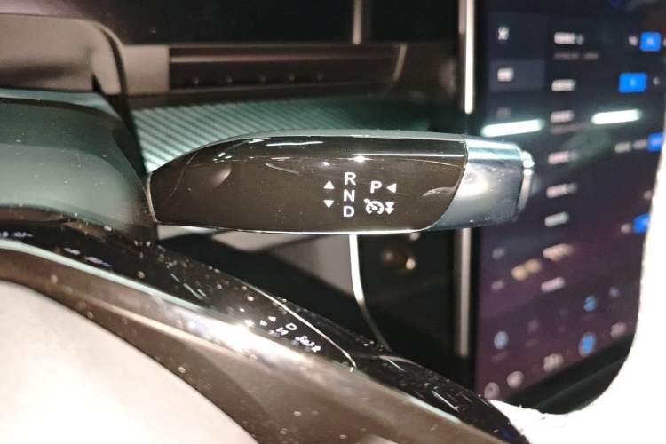 Used NETA S Shooting Brake 2024 Range-Extended 300 Standard Edition Gear Lever