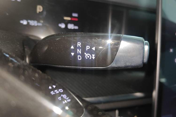 Used NETA S Shooting Brake 2024 Range-Extended 300 Standard Edition Gear Lever