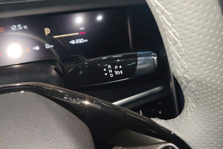 Used NETA S Shooting Brake 2024 Range-Extended 300 Standard Edition Gear Lever