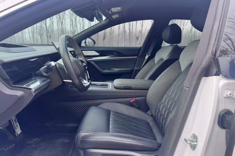 Used NETA S Shooting Brake 2024 Range-Extended 300 Standard Edition Interior 2