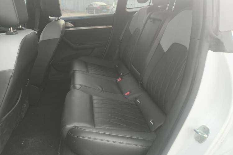 Used NETA S Shooting Brake 2024 Pure Electric 510 Standard Edition Interior 4