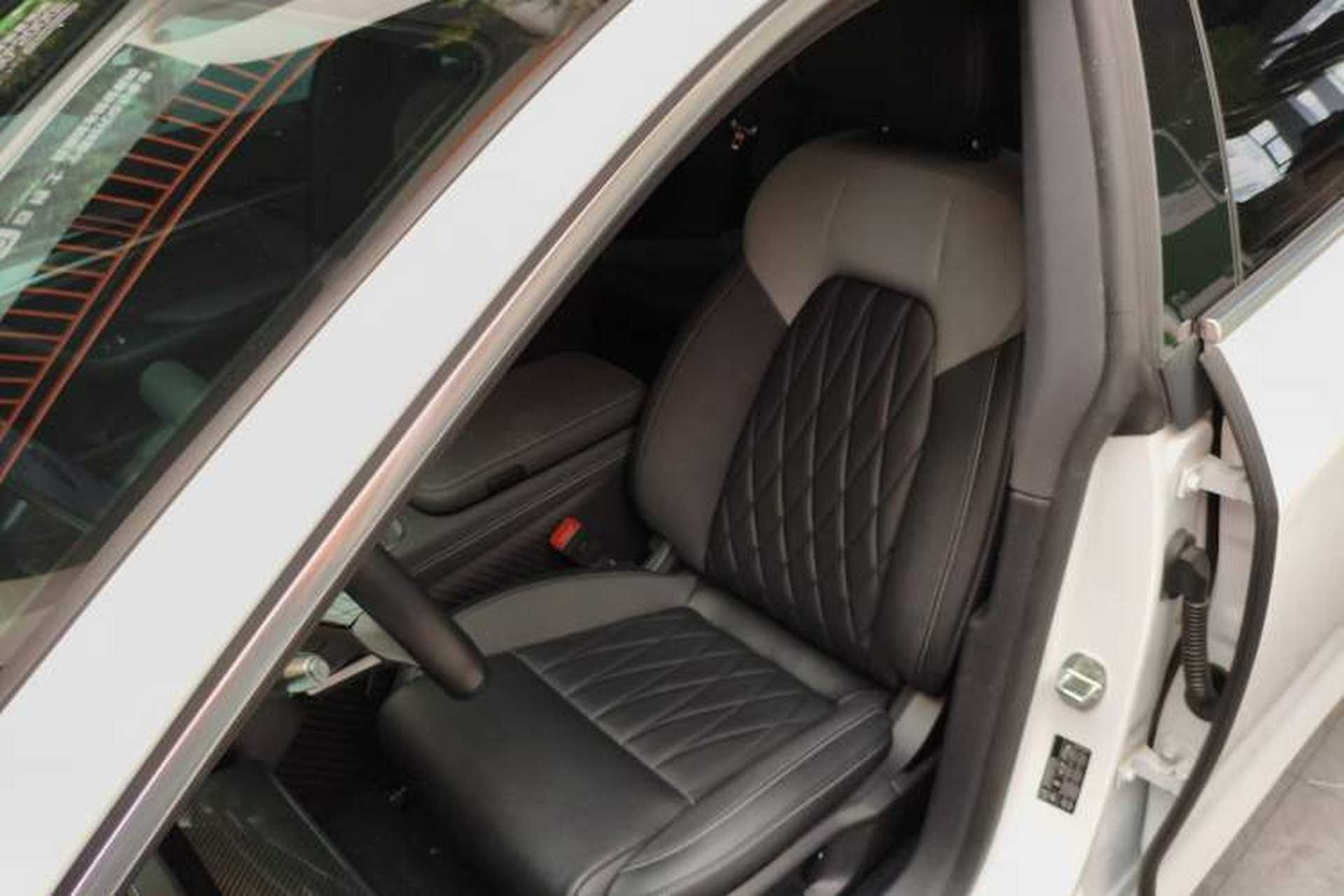 Used NETA S Shooting Brake 2024 Range-Extended 300 Standard Edition Left Front Seat