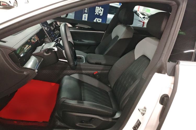 Used NETA S Shooting Brake 2024 Range-Extended 300 Standard Edition Left Front Seat