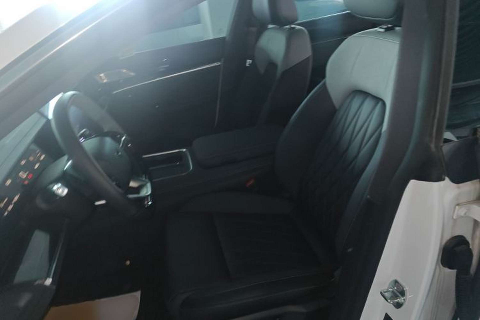 Used NETA S Shooting Brake 2024 Range-Extended 300 Standard Edition Left Front Seat