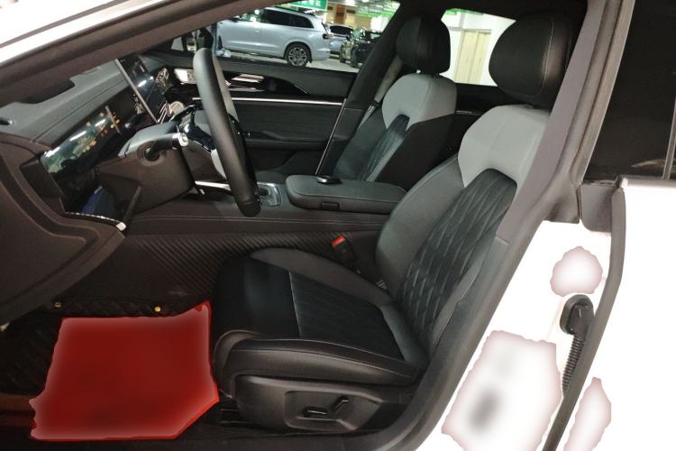 Used NETA S Shooting Brake 2024 Range-Extended 300 Standard Edition Left Front Seat