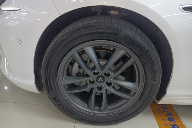 Used NETA S Shooting Brake 2024 Range-Extended 300 Standard Edition Left Front Wheel Hub