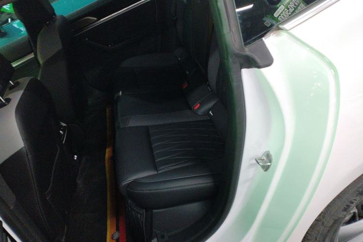 Used NETA S Shooting Brake 2024 Range-Extended 300 Standard Edition Left Rear Seat