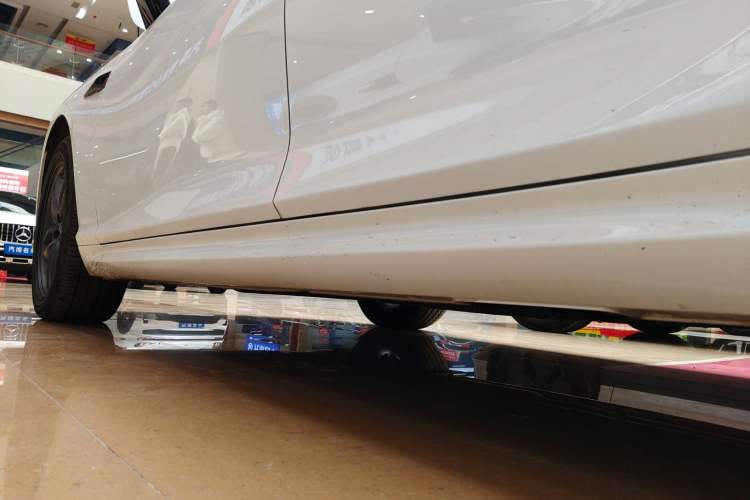 Used NETA S Shooting Brake 2024 Range-Extended 300 Standard Edition Left Side Sill