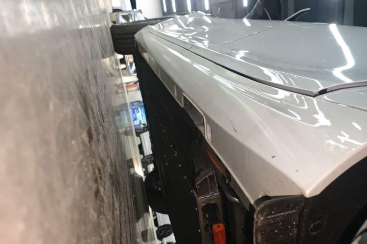 Used NETA S Shooting Brake 2024 Range-Extended 300 Standard Edition Left Side Sill