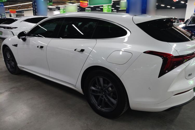 Used NETA S Shooting Brake 2024 Range-Extended 300 Standard Edition Left Side