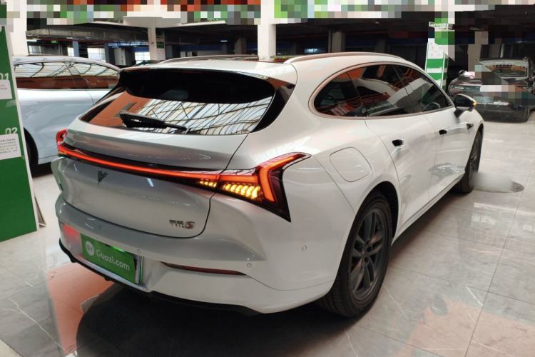 Used NETA S Shooting Brake 2024 Range-Extended 300 Standard Edition Rear Right 45 Deg
