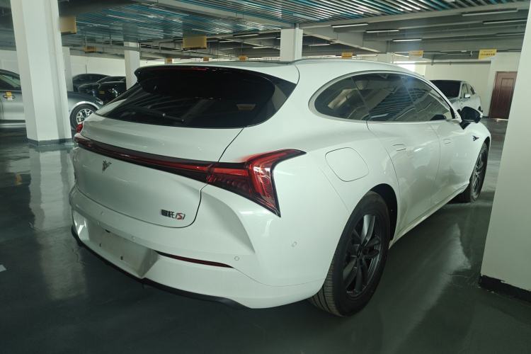 Used NETA S Shooting Brake 2024 Range-Extended 300 Standard Edition Rear Right 45 Deg