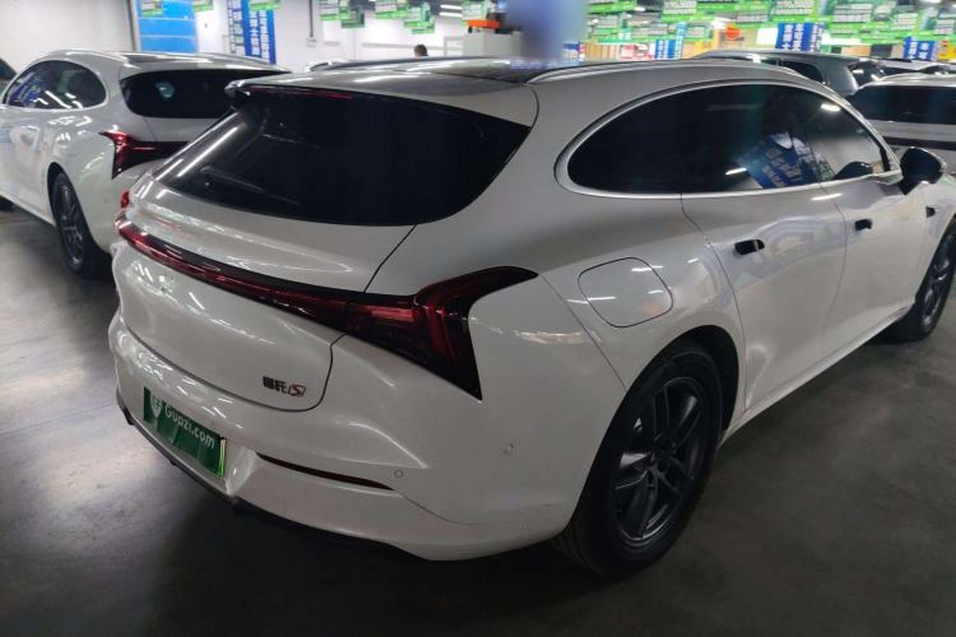 Used NETA S Shooting Brake 2024 Range-Extended 300 Standard Edition Rear Right 45 Deg