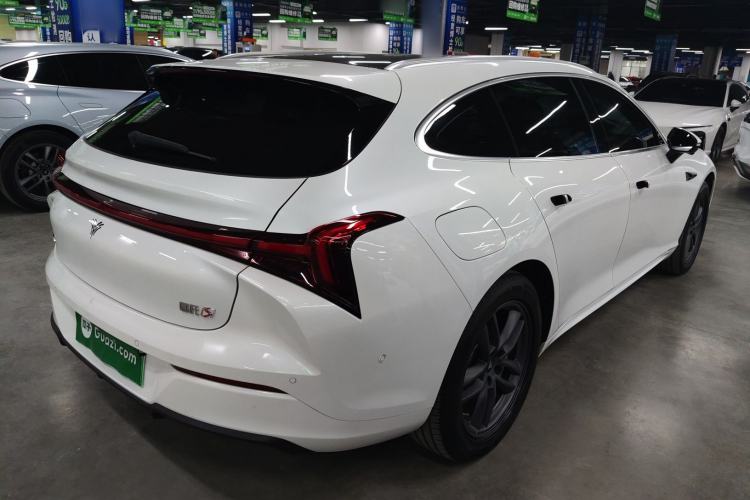 Used NETA S Shooting Brake 2024 Range-Extended 300 Standard Edition Rear Right 45 Deg