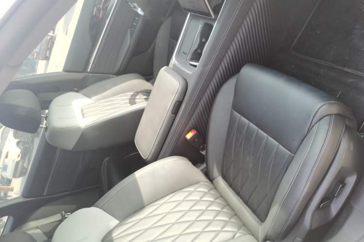 Used NETA S Shooting Brake 2024 Range-Extended 300 Standard Edition Right Front Seat