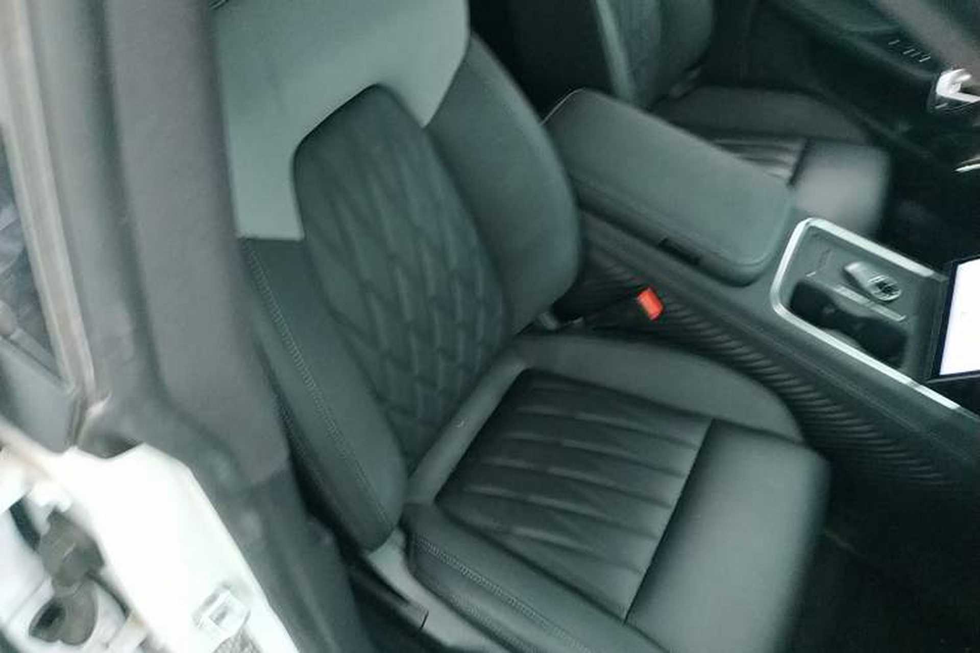 Used NETA S Shooting Brake 2024 Range-Extended 300 Standard Edition Right Front Seat