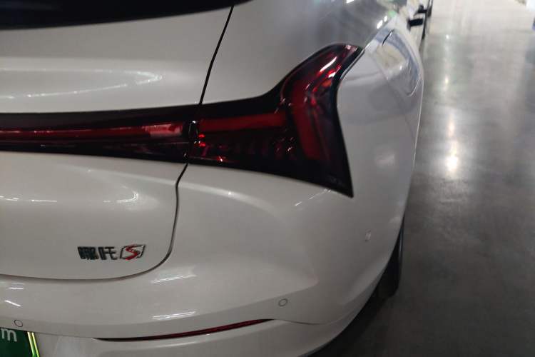 Used NETA S Shooting Brake 2024 Range-Extended 300 Standard Edition Right Rear Taillight