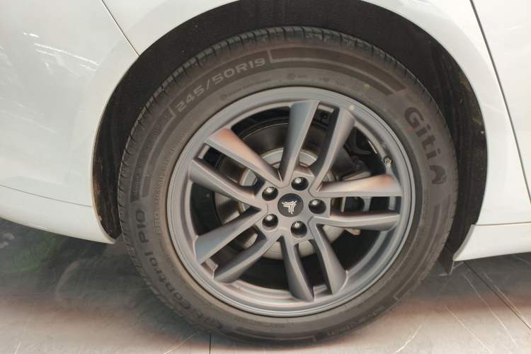 Used NETA S Shooting Brake 2024 Range-Extended 300 Standard Edition Right Rear Wheel Hub