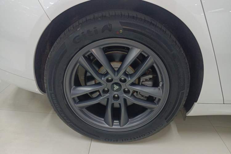 Used NETA S Shooting Brake 2024 Range-Extended 300 Standard Edition Right Rear Wheel Hub