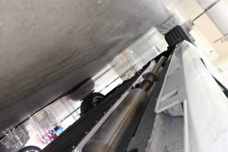 Used NETA S Shooting Brake 2024 Range-Extended 300 Standard Edition Right Side Sill